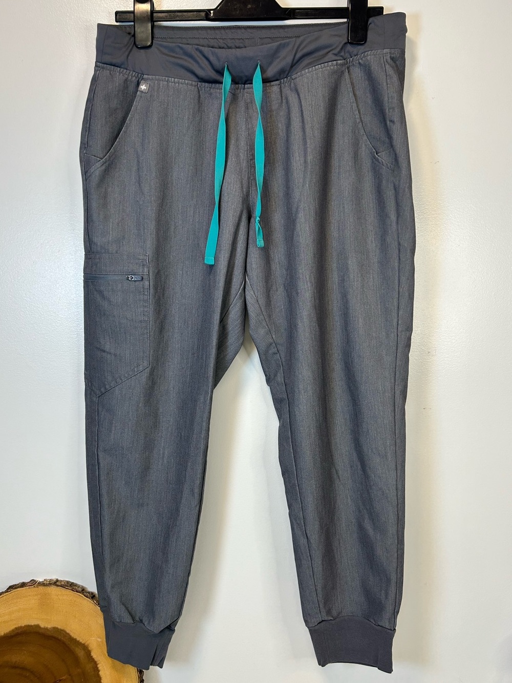 FIGS Pants Heather Gray Zamora Drawstring Scrub Joggers Women’s Large Petite